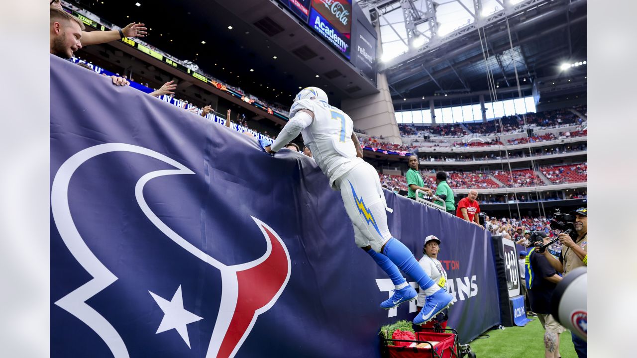 Houston Texans defensive end D.J. Reader (98) on the field during an NFL  football game against the Los Angeles Chargers, Sunday, September 22, 2019  in Carson, Calif. The Texans defeated the Chargers