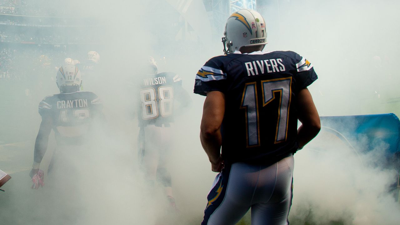 Philip Rivers of the Los Angeles Chargers runs up the player tunnel News  Photo - Getty Images