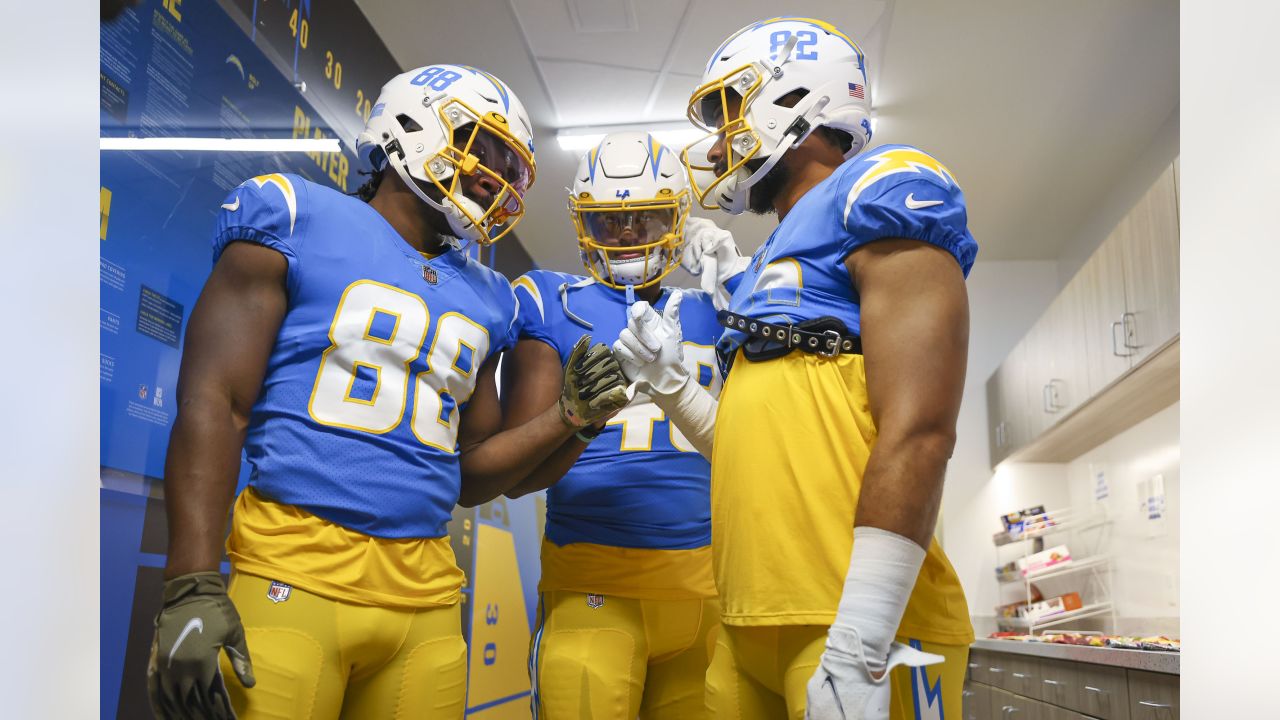 NFL moves Chiefs-Chargers game to prime time on Nov. 20