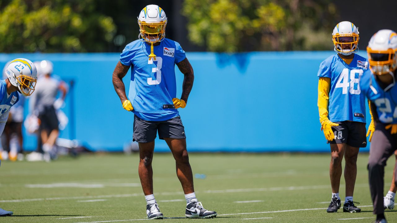 Los Angeles Chargers safety Derwin James Jr (33) during training camp on  Tuesday, Aug 17, 2021, in Costa Mesa, Calif. (Dylan Stewart/Image of Sport  vi Stock Photo - Alamy