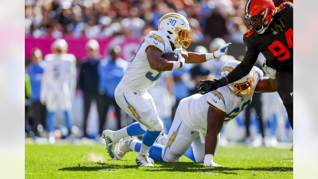 Chargers vs. Browns Final Score: Chargers 30, Browns 28 - Bolts From The  Blue