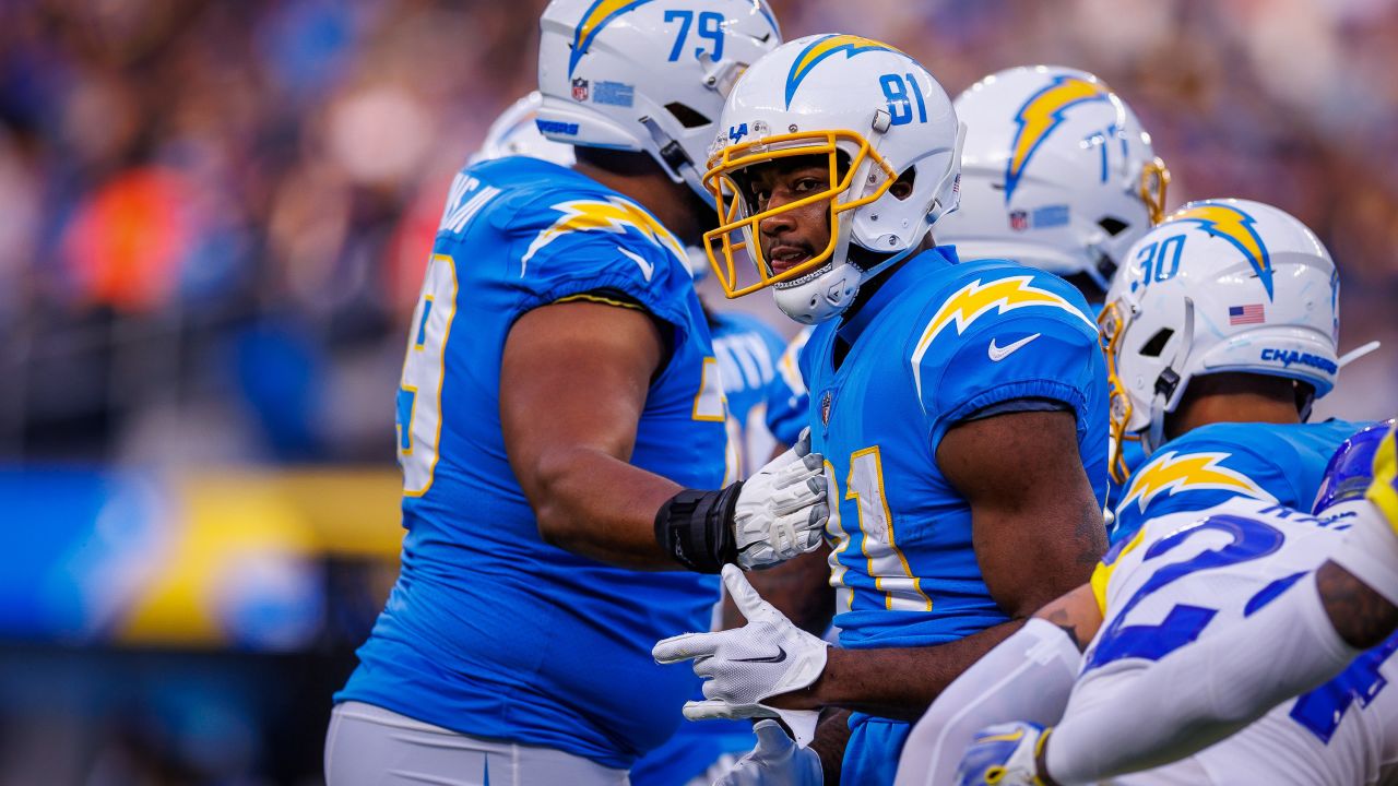 Chargers News: Bolts select OL Jamaree Salyer in first round of 2022  redraft - Bolts From The Blue