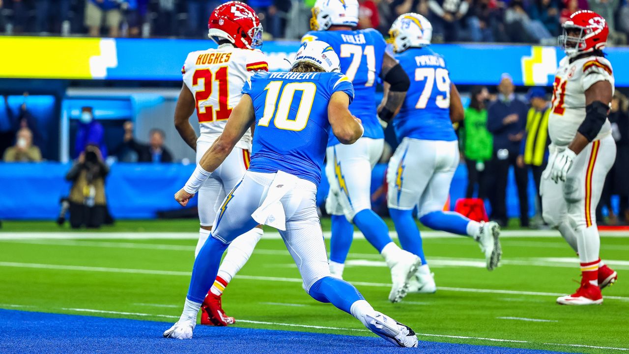 Chargers lose to Chiefs 28-34