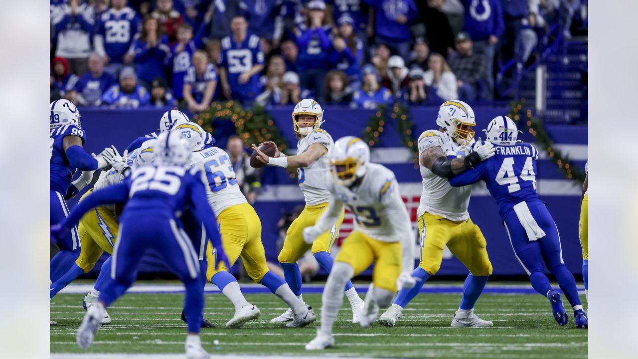 NFL, American Football Herren, USA Los Angeles Chargers at Indianapolis Colts  Dec 26, 2022; Indianap