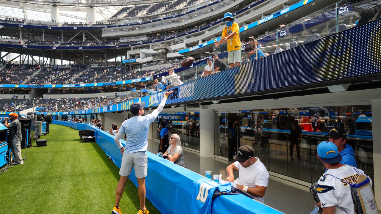 Los Angeles Chargers fans flock to SoFi Stadium for season opener