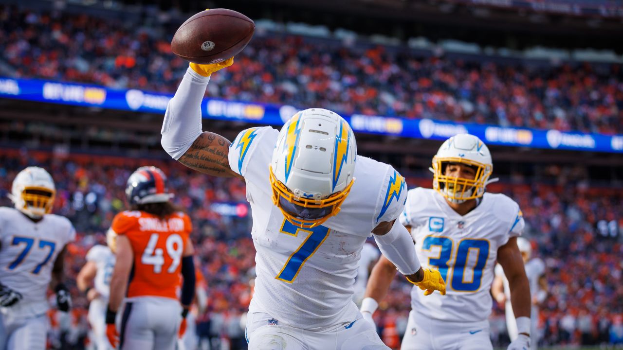 Justin Herbert, Cameron Dicker propel Los Angeles Chargers to victory over  Titans 