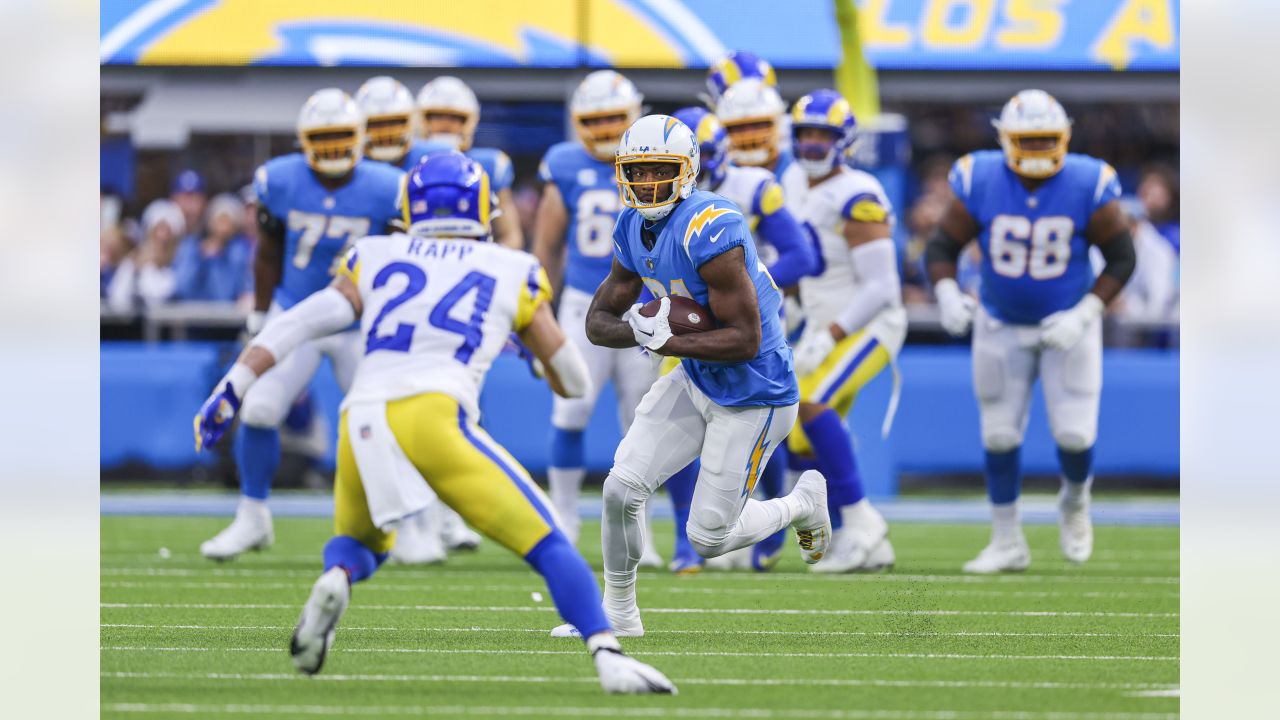 Los Angeles Chargers (10-6)*