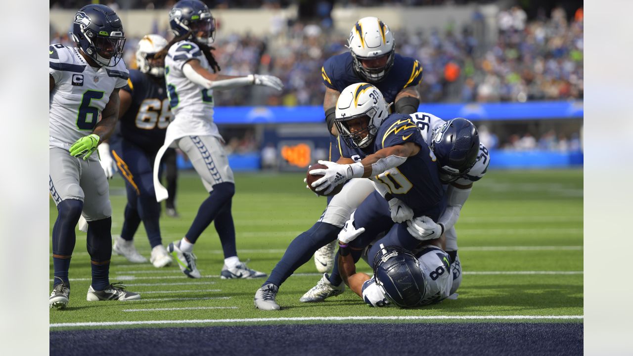 Photos: Seahawks vs. Chargers In-Game