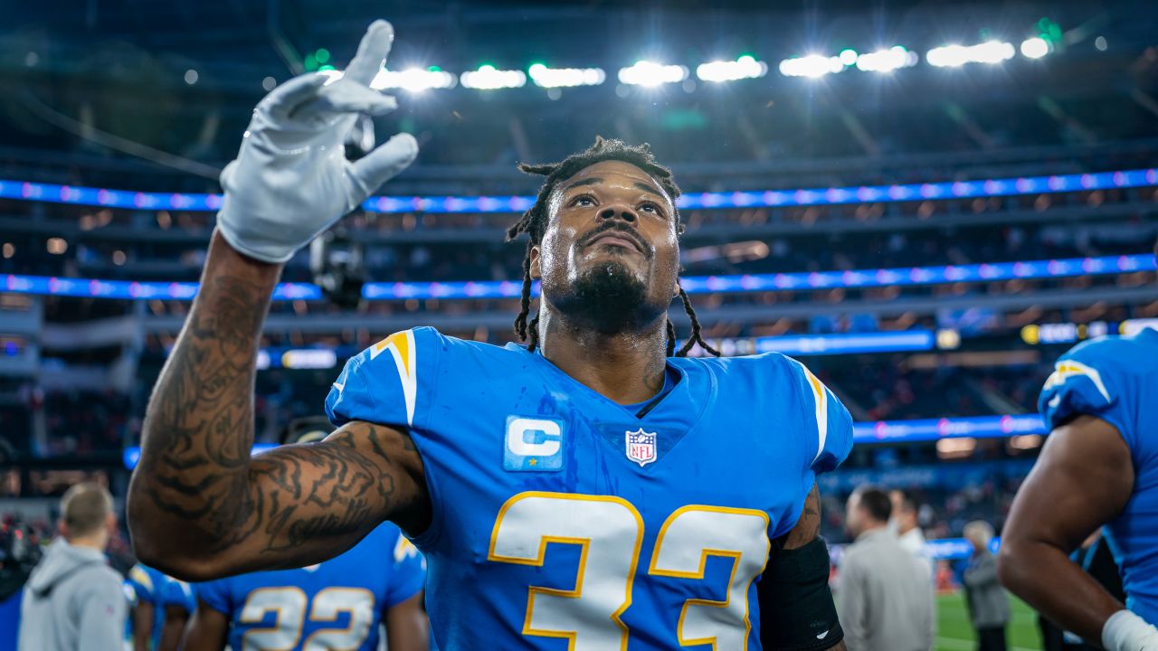 NFL power rankings 2021: Previewing the Chargers at No. 15 heading into  training camp - DraftKings Network