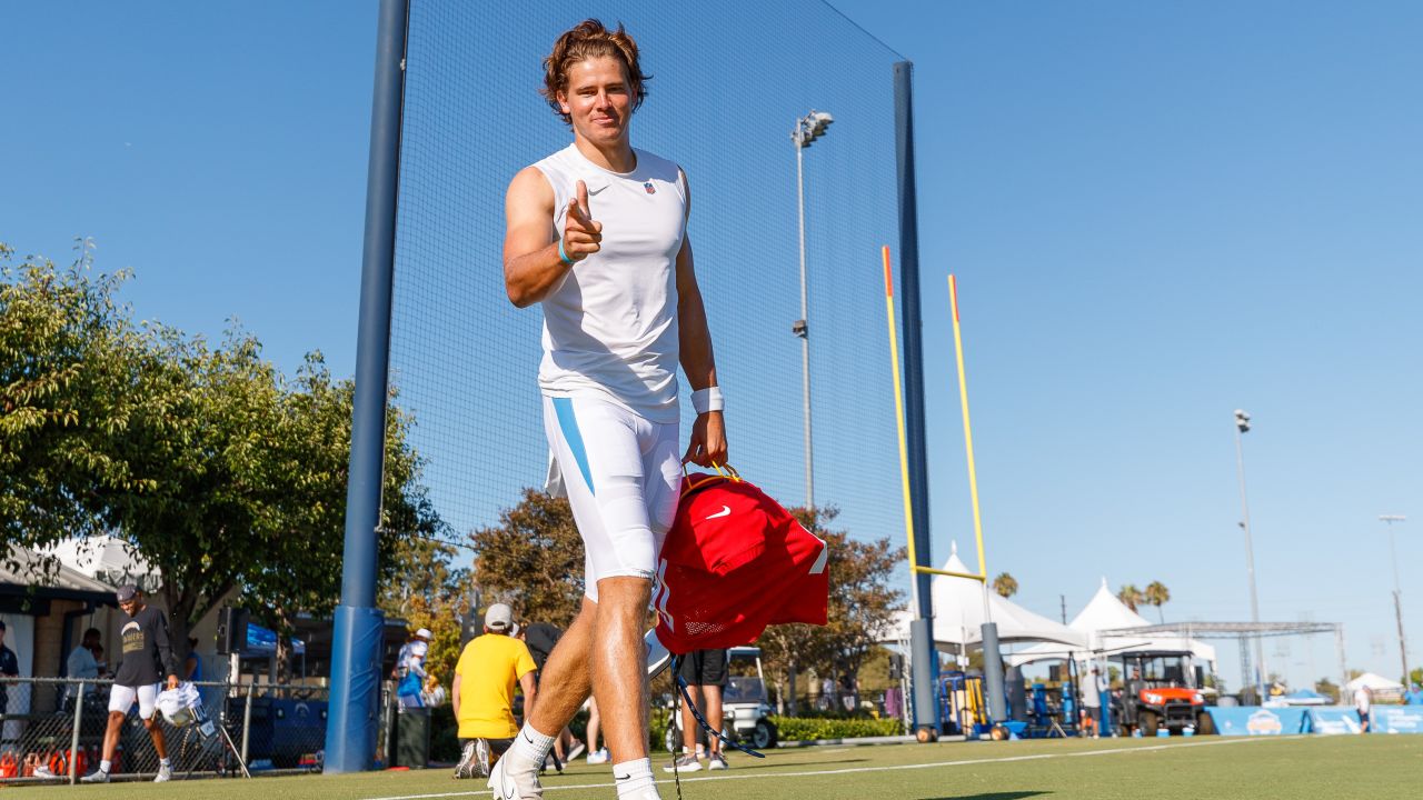 Chargers Notes: Justin Herbert Just Got PAID, Eric Kendricks is a Top 100  Player - Sports Illustrated Los Angeles Chargers News, Analysis and More