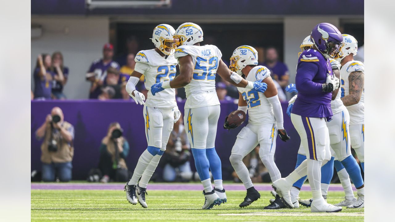 Los Angeles Chargers wide receiver Keenan Allen runs against the Carolina  Panthers during an NFL football game Sunday, Sept. 27, 2020, in Inglewood,  Calif. (AP Photo/Alex Gallardo Stock Photo - Alamy