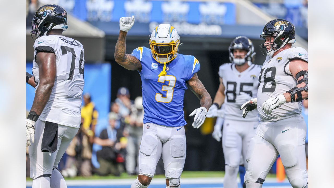 5 Takeaways: Chargers Focused on Response After Week 3 Loss