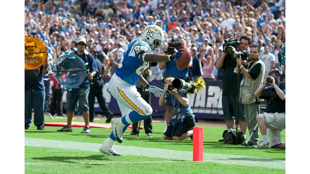 Khalil Mack Los Angeles Chargers Game-Used #52 Powder Blue Jersey vs. Los  Angeles Rams on January 1 2023