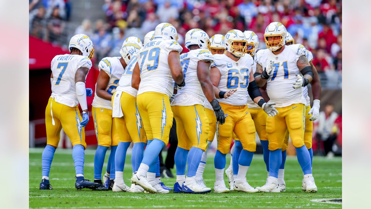 How to Watch Chargers at Cardinals November 27, 2022