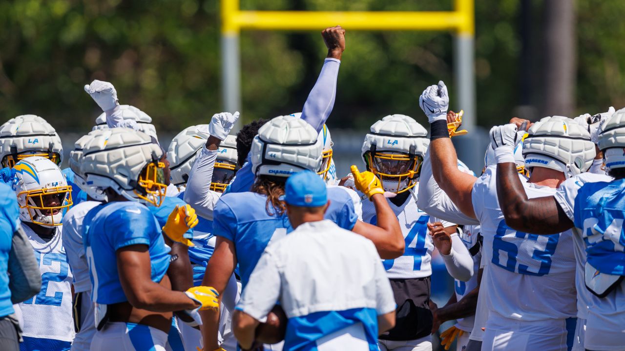 Chargers News: Analyzing ESPN's prediction of the Chargers' final 53-man  roster - Bolts From The Blue