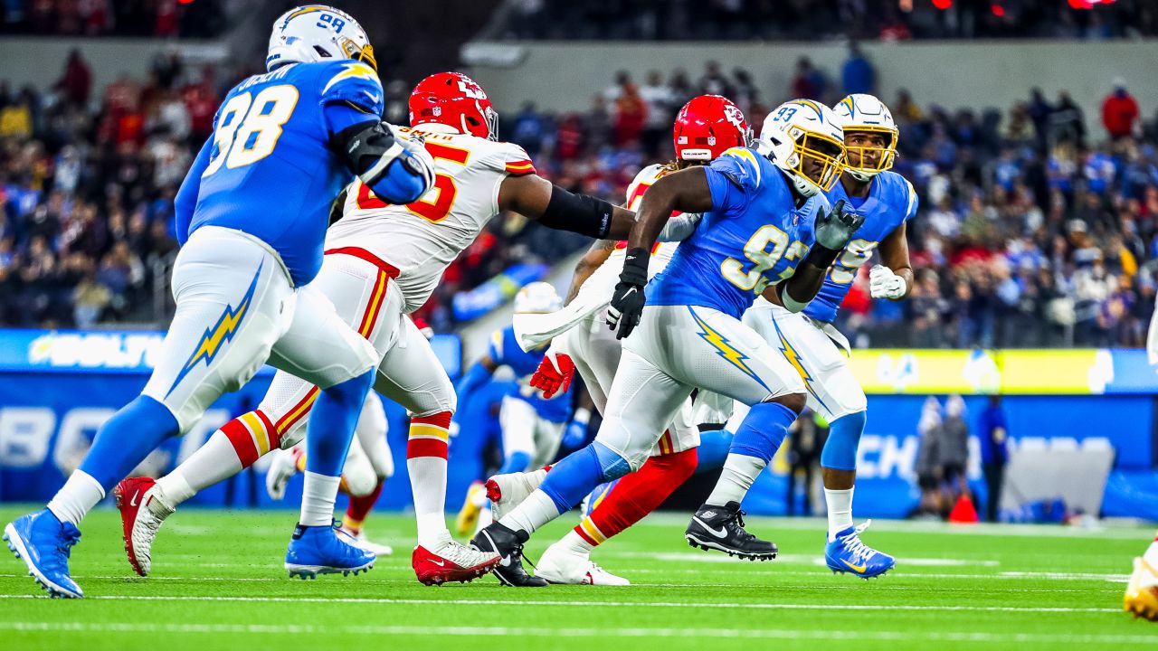 Los Angeles Chargers @ Chiefs: Week 2 snap counts - Bolts From The