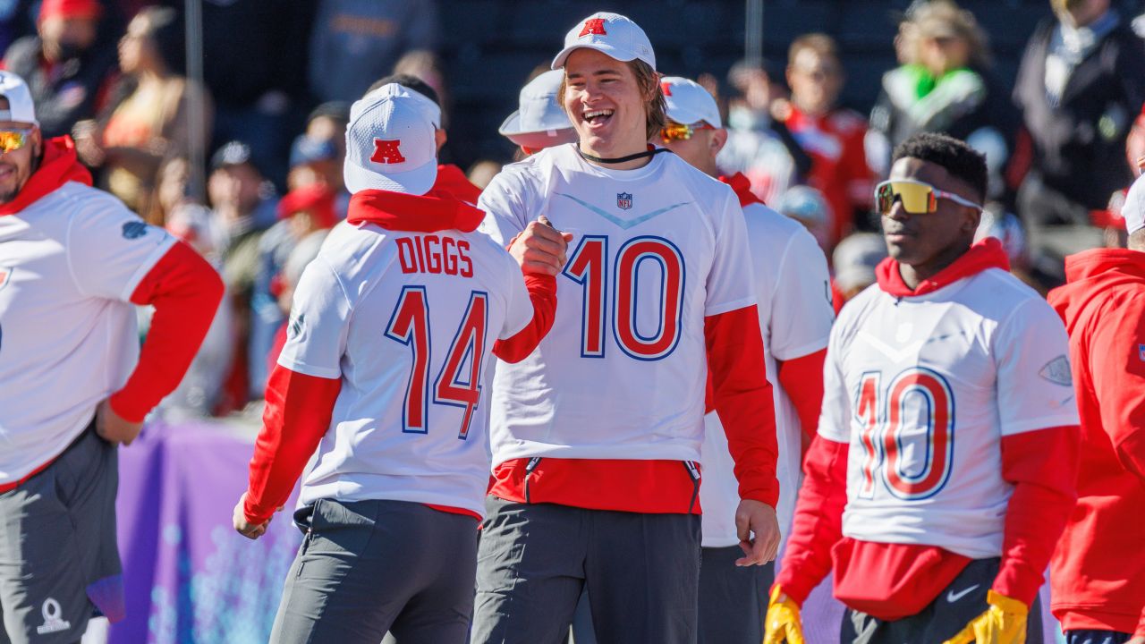 A Look Inside 2022 Pro Bowl Practice Day One