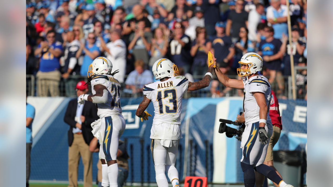 Nashville, TN, USA. 17th Sep, 2023. Los Angeles Chargers wide receiver Mike  Williams (81) makes a catch against the Tennessee Titans during the second  half of an NFL game between the Los