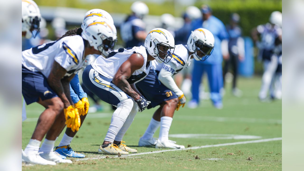 Carson, CA. 30th Sep, 2018. Los Angeles Chargers defensive tackle Damion  Square (71) celebrating a tackle for a loss during the NFL San Francisco  49ers vs Los Angeles Chargers at the Stubhub