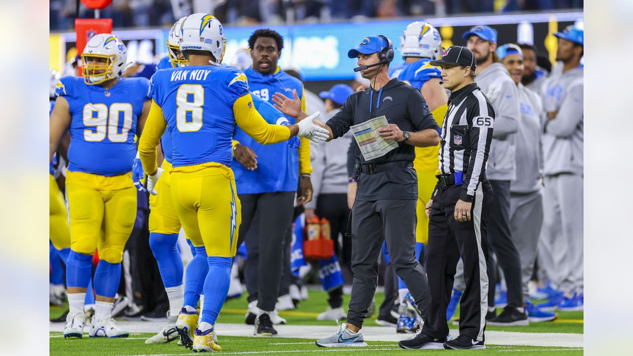 Film Study: Chargers/Dolphins 2022 matchup - Bolts From The Blue