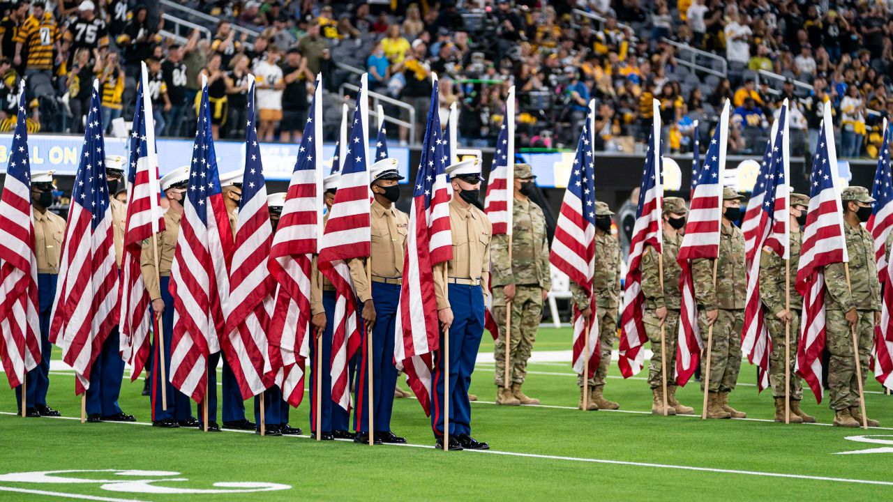 Chargers Honor Veterans and the U.S. Military During Salute to Service Game