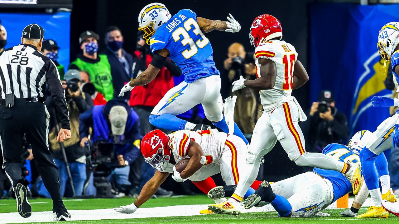 Chiefs 34-28 Chargers: Chiefs 34-28 Chargers: Score and highlights