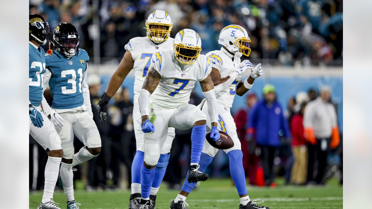 Chargers-Jaguars Recap: Bolts give up 27-0 lead, lose to
