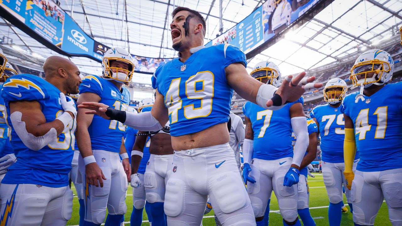 ⚡️ Los Angeles Chargers (LAC) Uniform Tracker ⚡️ on X: Our final @Chargers'  2021 uniform season matrix. Bolts (9-8) finish the season 4-5 when wearing  white, 4-2 wearing powder blue, 0-1 wearing