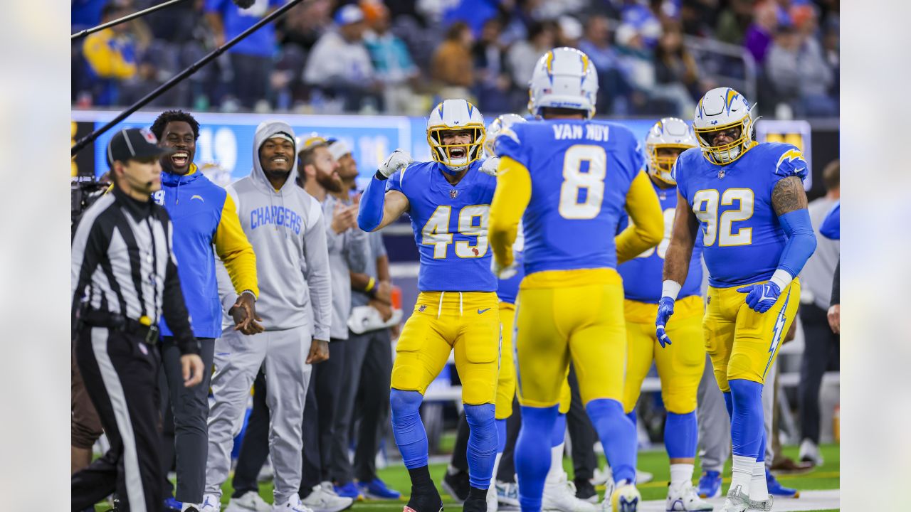 Los Angeles Chargers win critical SNF game vs. Miami Dolphins