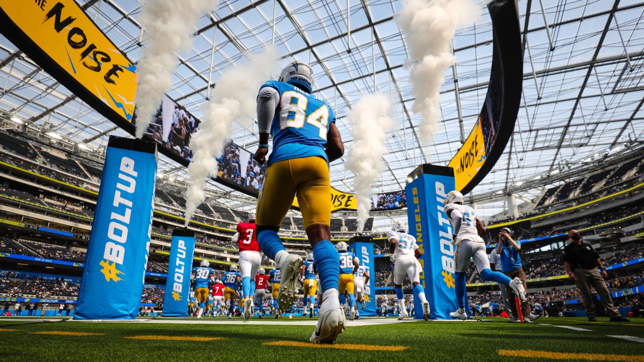 Los Angeles Chargers fans flock to SoFi Stadium for season opener