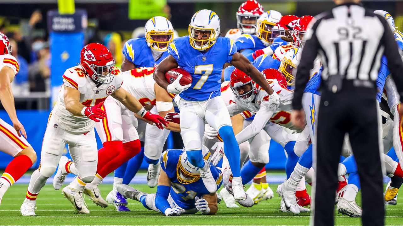 Final score: Kansas City Chiefs top Chargers 34-28 in overtime