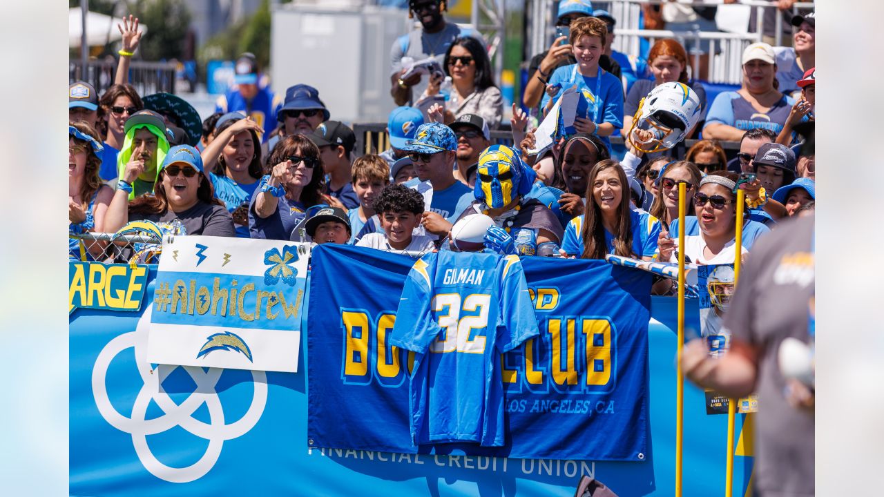 Orange County on Instagram: Things to do in Orange County! Chargers  training camp is happening NOW in Costa Mesa at the Jack R. Hammett Sports  Complex! The best part is entry is