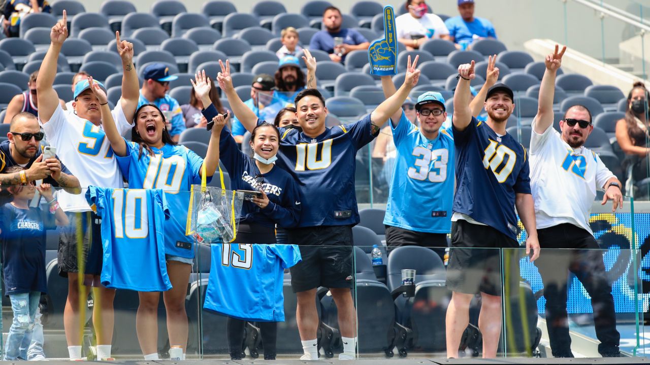 Chargers finally get fans at SoFi, but many cheer for Dallas