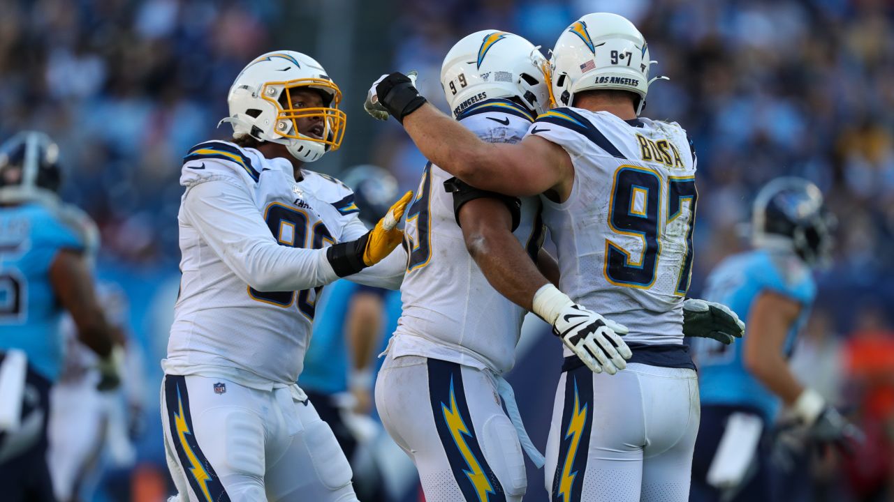 Nashville, TN, USA. 17th Sep, 2023. Los Angeles Chargers wide receiver Mike  Williams (81) makes a catch against the Tennessee Titans during the second  half of an NFL game between the Los