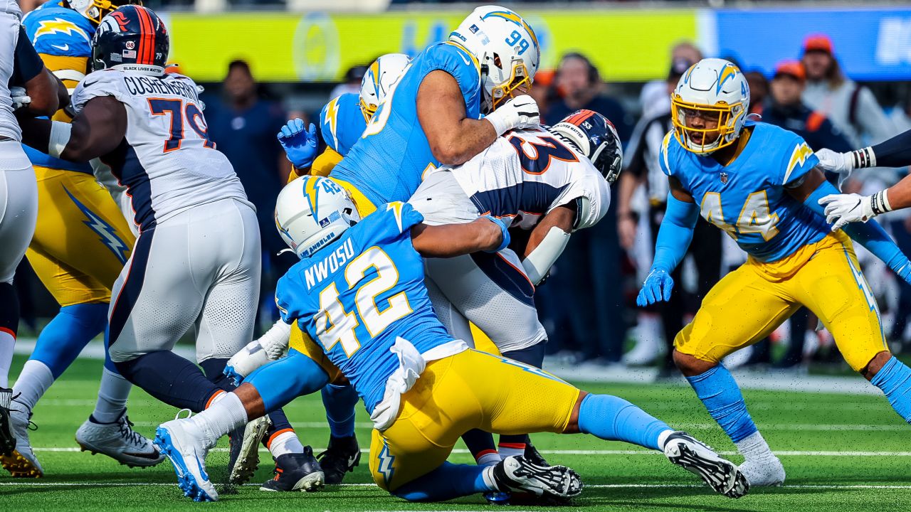 Chargers dominate Broncos in 34-13 loss