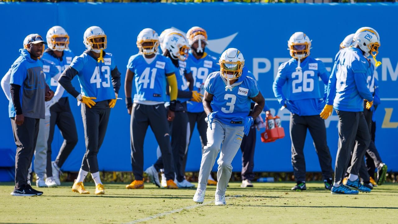 Los Angeles Chargers running back Isaiah Spiller (28) stretches during the  NFL team's training camp, Wednesday, July 26, 2023, in Costa Mesa, Calif.  (AP Photo/Ryan Sun Stock Photo - Alamy