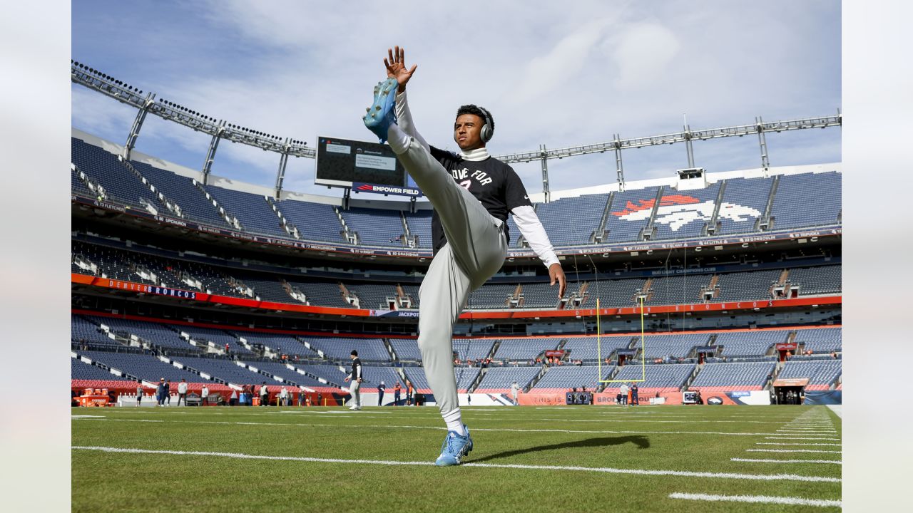 Practice photos: Inside the Broncos' on-field preparation for Week 18 vs.  the Chargers