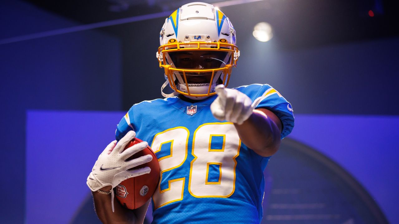 Chargers News: Daily Links 1/18/22 - Bolts From The Blue