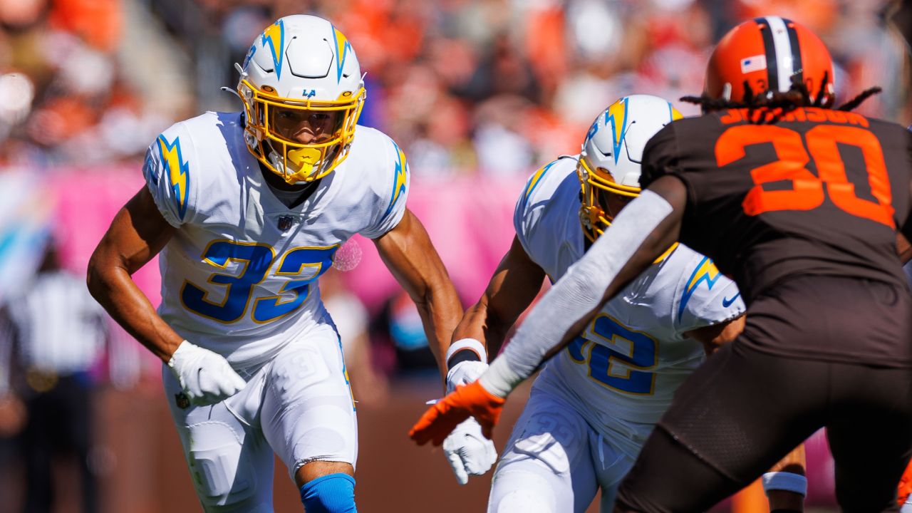 Chargers mock draft picks 2023: Who Peter King, Todd McShay, more have Los  Angeles selecting in NFL draft? - DraftKings Network