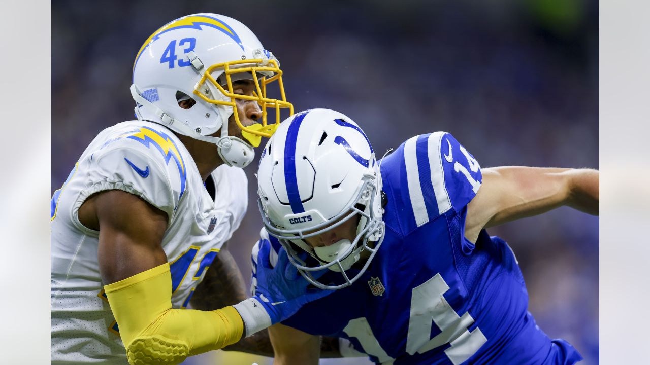 Photos: Chargers at Colts In-Game