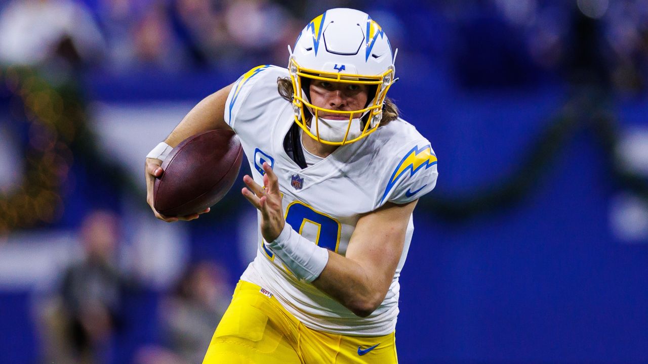 Chargers News: Daily Links 6/1/22, Which is stronger: Offense or defense? -  Bolts From The Blue