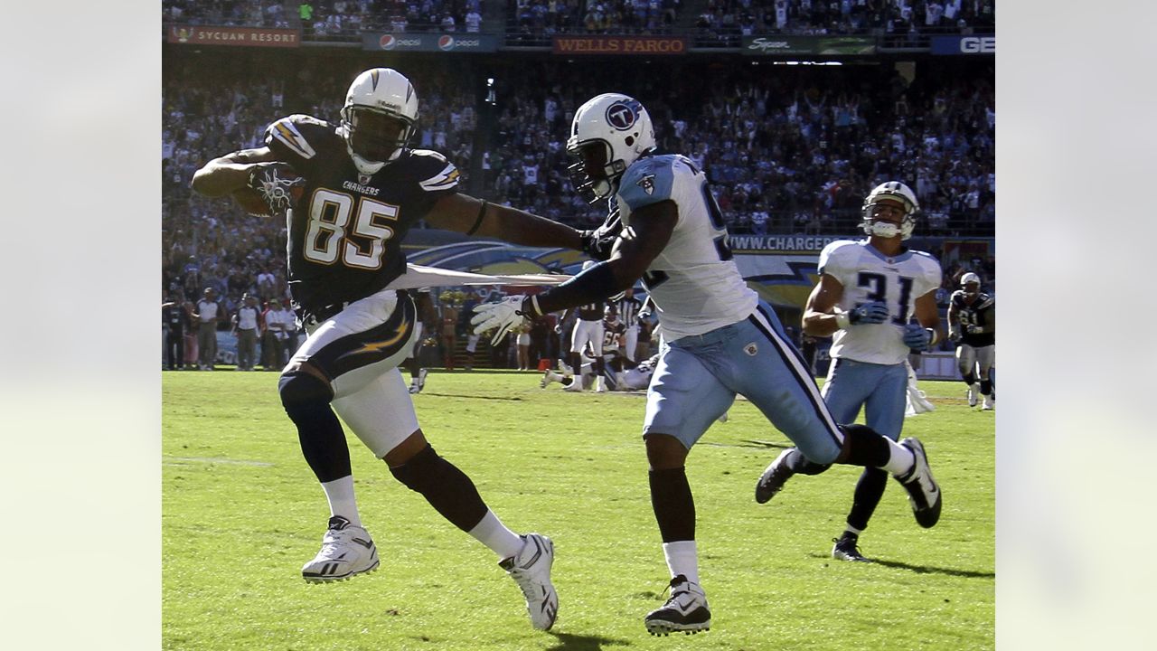 San Diego Chargers wide receiver Malcom Floyd scores on a 52-yard touchdown  reception against the Jacksonville Jaguars during the third quarter of an  NFL football game Monday, Dec. 5, 2011, in Jacksonville