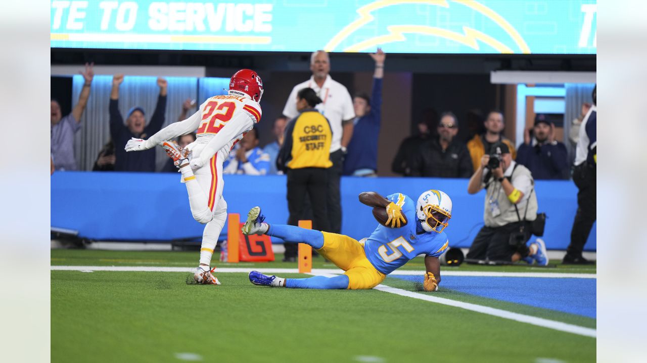 Chargers News: Bolts vs. Chiefs named a top-5 primetime game of 2022 -  Bolts From The Blue