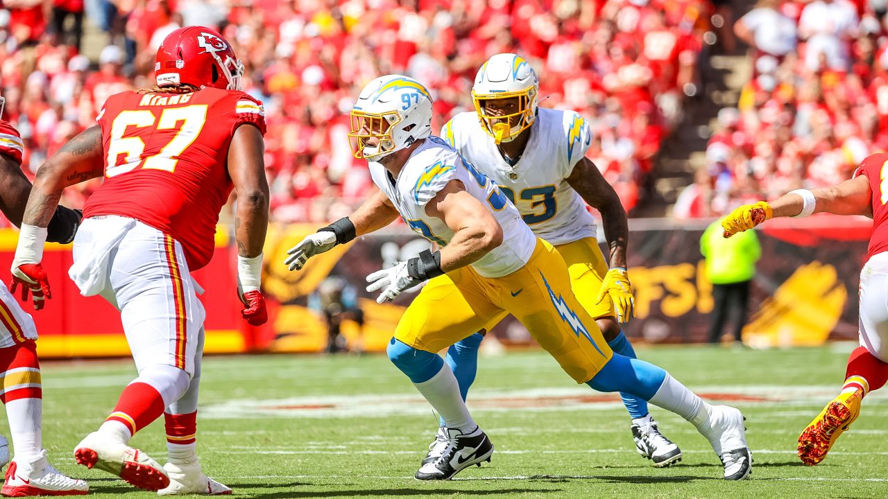 KC Chiefs NFL snap counts vs. Los Angeles Chargers in Week 2