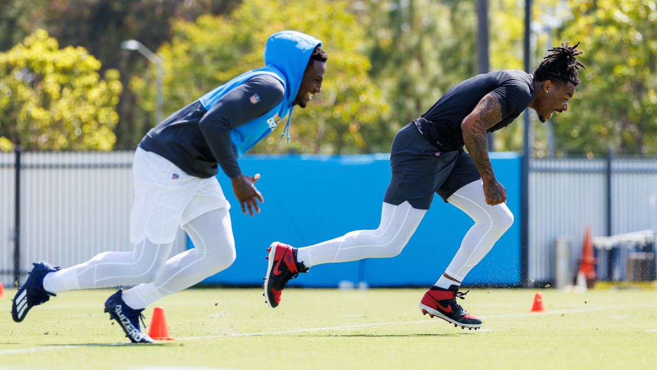 Los Angeles Chargers safety Derwin James Jr. runs a drill during the NFL  football team's camp in Costa Mesa, Calif., Tuesday, June 13, 2023. (AP  Photo/Jae C. Hong Stock Photo - Alamy