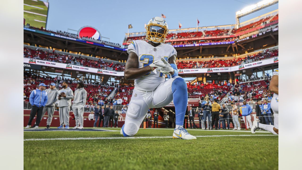 San Francisco 49ers D.J. Reed (32) returns a kickoff 56b yards against the  Los Angeles Chargers in the first quarter at Levi's Stadiium in Santa  Clara, California on Thursday, August 29, 2019.