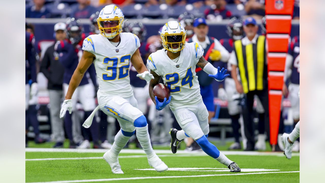 Austin Ekeler scores 3 touchdowns as Chargers defeat Texans - Los