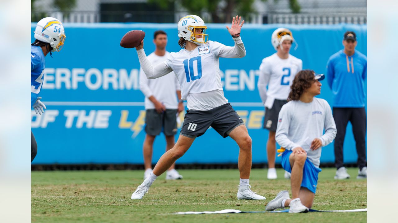 Three Takeaways: Bolts Excited After Opening Camp, Herbert Outlines  Personal Goals in 2022