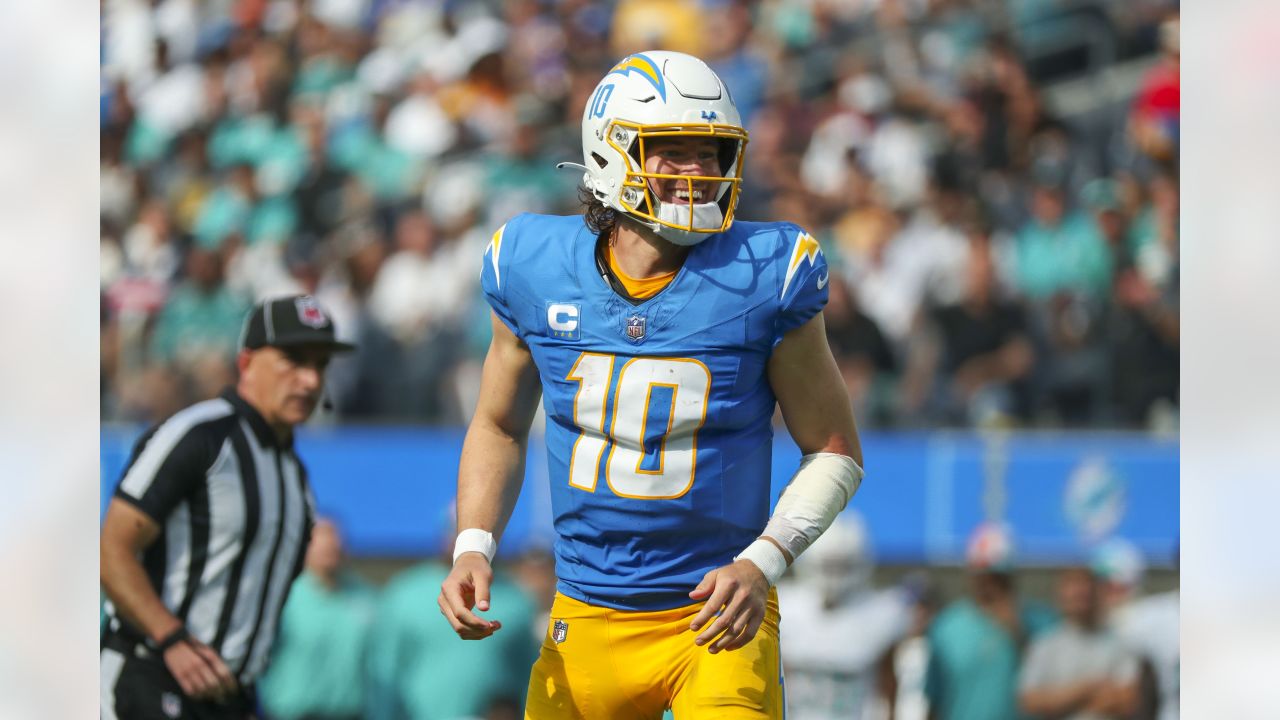 NFL flexes Week 14 Dolphins-Chargers matchup to prime time - The San Diego  Union-Tribune