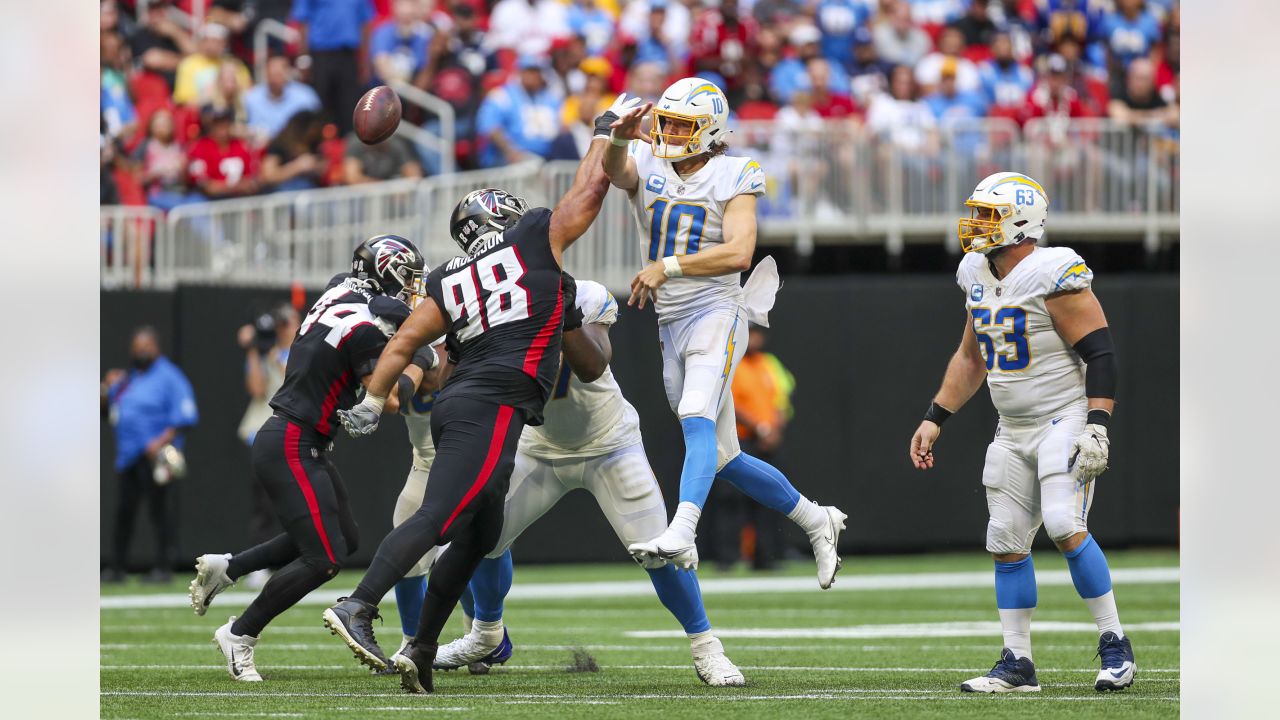 Detroit Lions defeat Atlanta Falcons at Mercedes-Benz Stadium